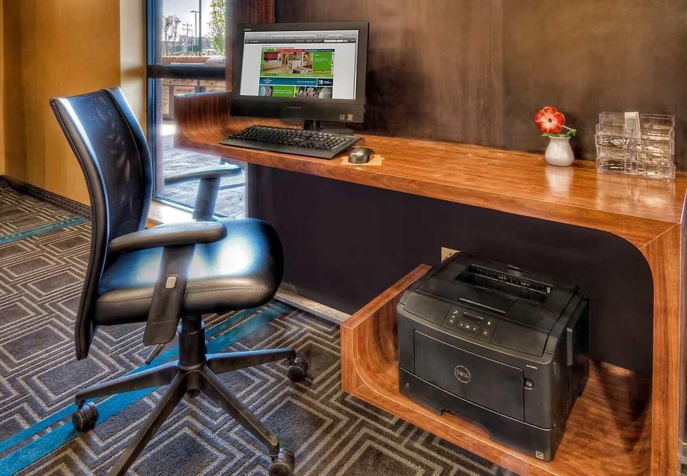 Towneplace Suites Oklahoma City Airport מראה חיצוני תמונה
